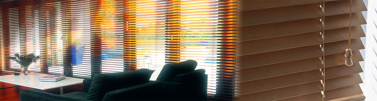 wooden venetian blind